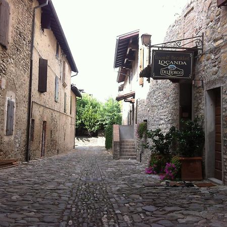 La Locanda Del Borgo Torrechiara Eksteriør billede